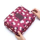 Waterproof Outdoor Girl Cosmetic Bag for Makeup & Toiletries